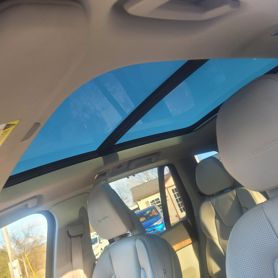 Used 2020 Volvo XC90 T6 Inscription w/ Protection Package Premier image 18