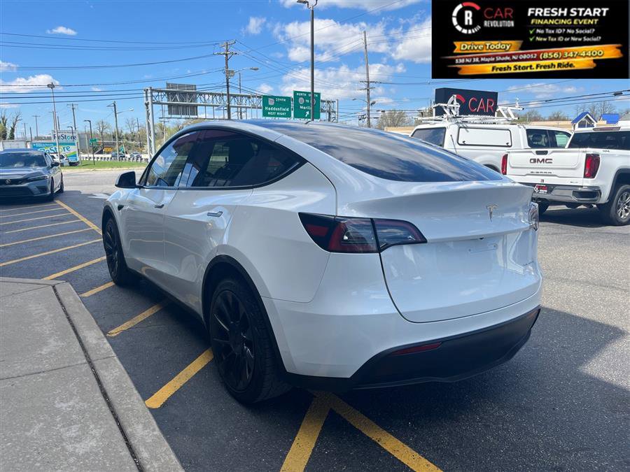 Used 2023 Tesla Model Y Long Range image 5