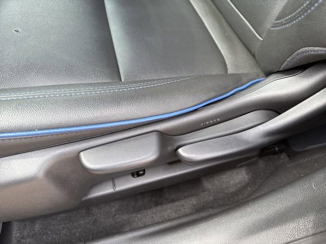 Used 2025 Buick Envista Sport Touring image 13