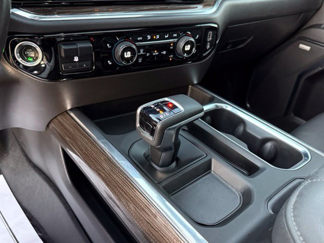 Used 2023 Chevrolet Silverado 1500 LT Trail Boss w/ LT Trail Boss Premium Package AWD/4WD image 14