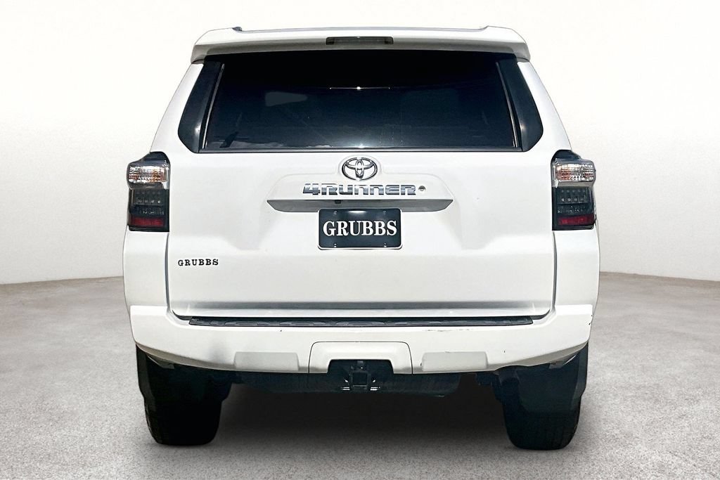Used 2017 Toyota 4Runner SR5 RWD image 5