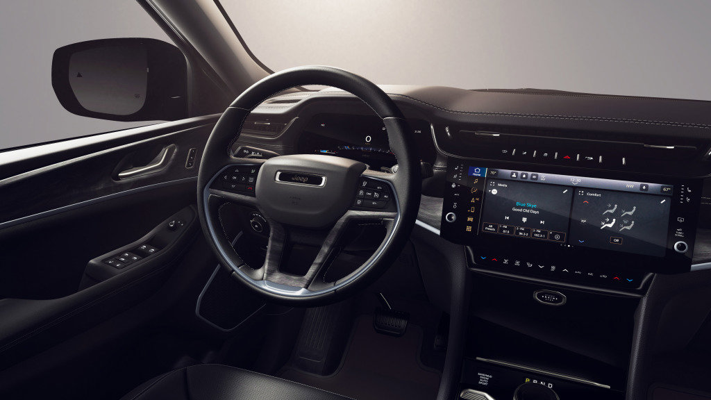 New 2026 Jeep Grand Cherokee Limited image 9