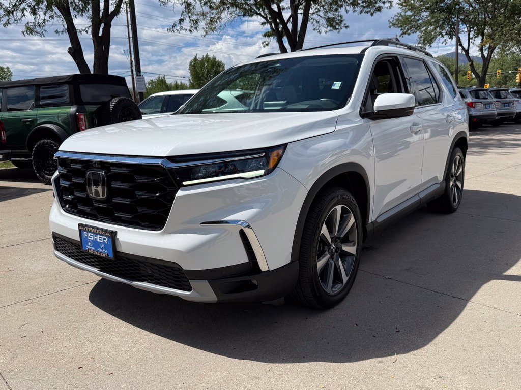 Used 2023 Honda Pilot Elite image 8