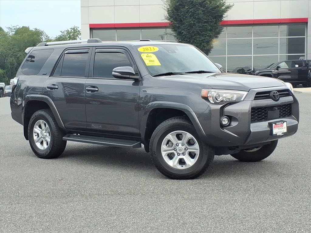 Used 2023 Toyota 4Runner SR5 Premium w/ Moonroof Package AWD/4WD image 2