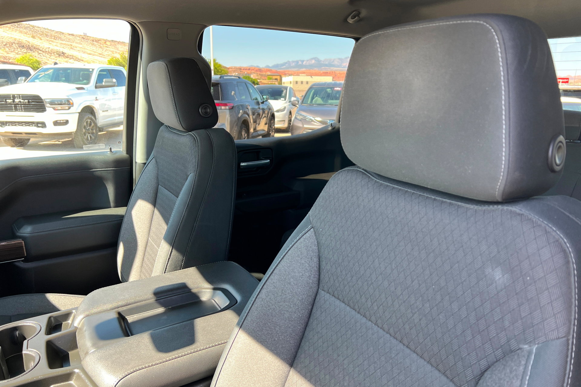 Used 2019 Chevrolet Silverado 1500 LT w/ True North Edition AWD/4WD image 17