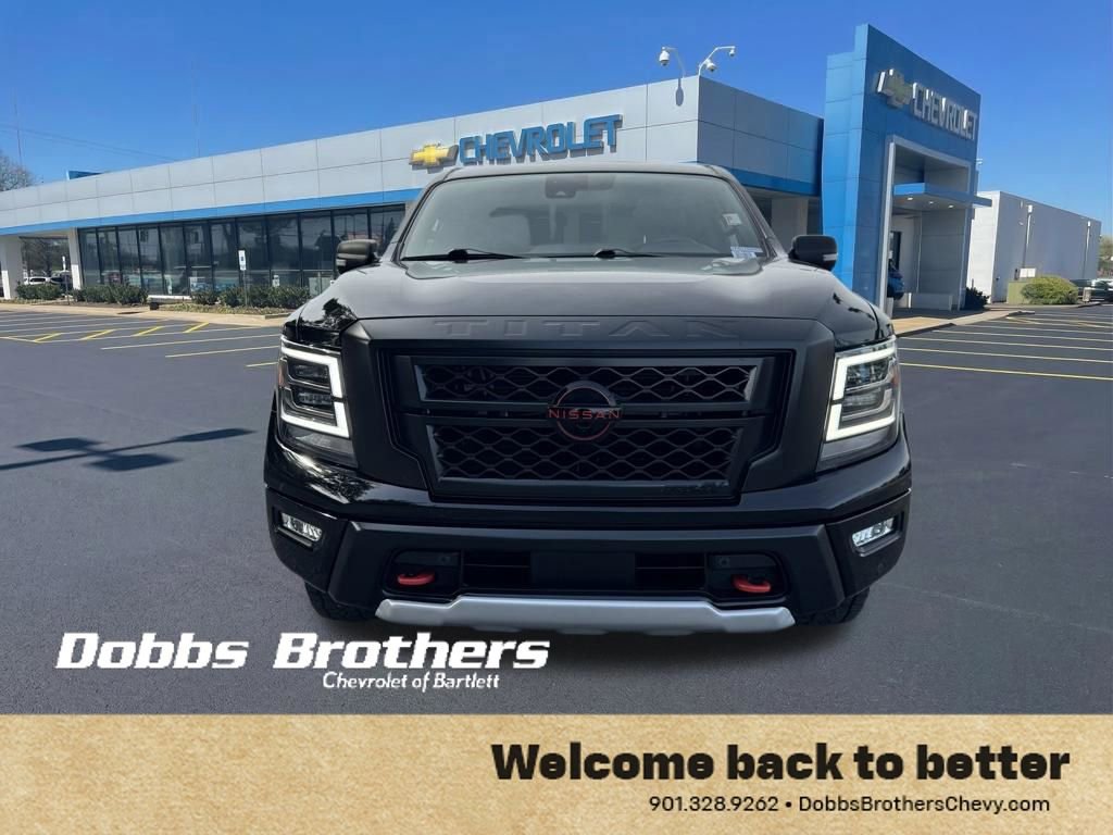 Used 2023 Nissan Titan PRO-4X w/ Pro-4x Convenience Package AWD/4WD image 2