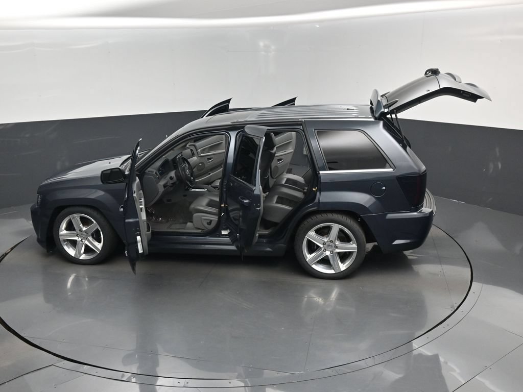 Used 2007 Jeep Grand Cherokee SRT8 w/ SRT Option Group I AWD/4WD image 17