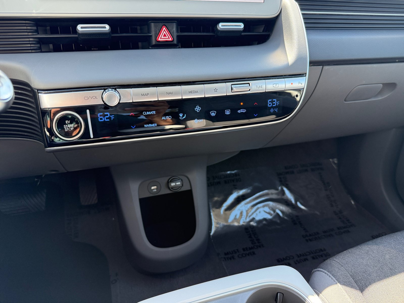 Certified 2024 Hyundai Ioniq 5 SEL RWD image 13