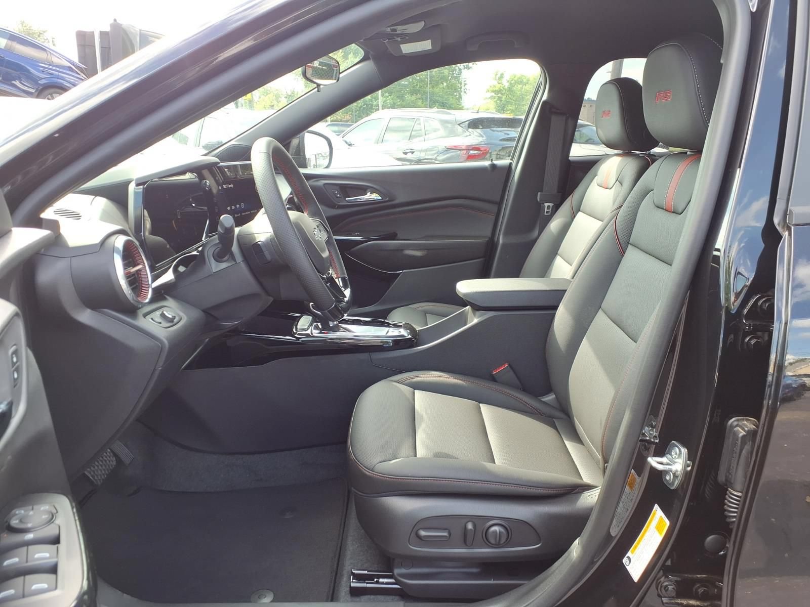 New 2026 Chevrolet Trax RS w/ Driver Confidence Package FWD image 20