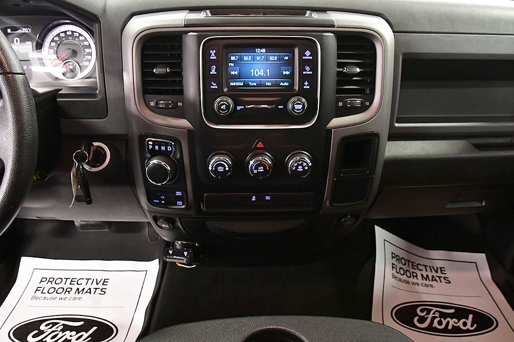 Used 2019 RAM 1500 Express AWD/4WD image 25