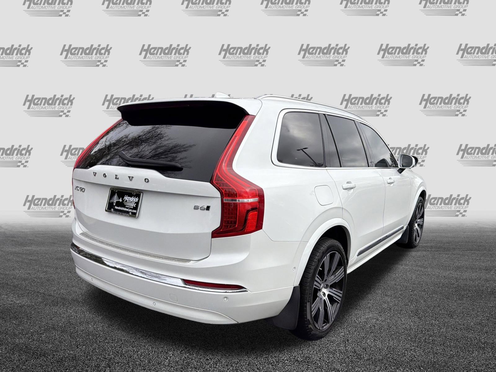 Certified 2024 Volvo XC90 B6 Plus w/ Protection Package Premier image 10