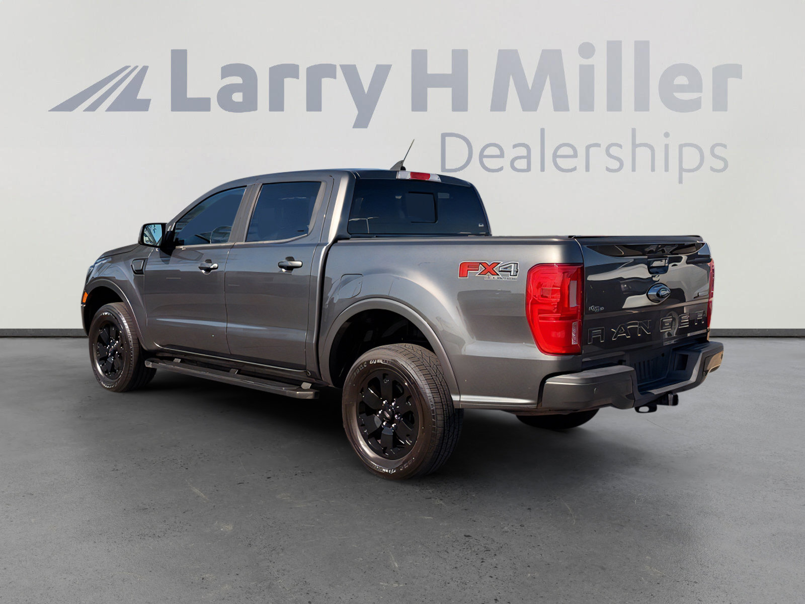 Used 2020 Ford Ranger Lariat w/ Equipment Group 501A Mid image 3