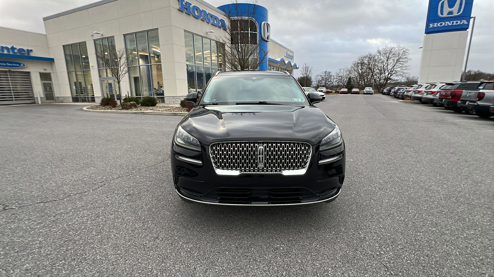 Used 2022 Lincoln Corsair Reserve w/ Elements Package image 9