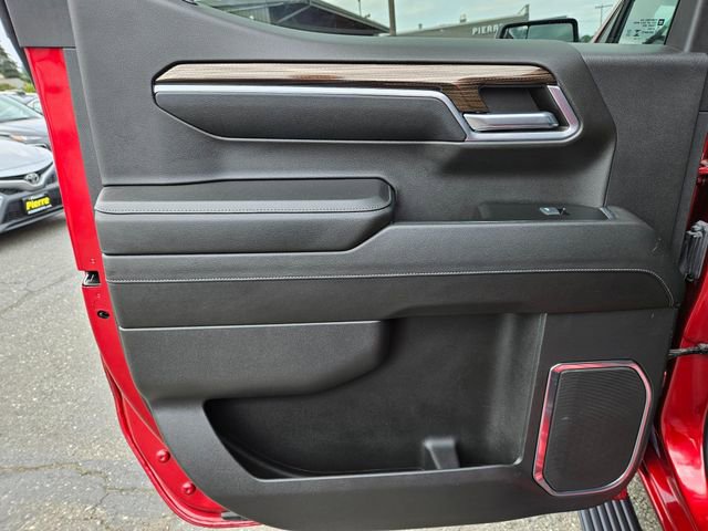 Used 2024 Chevrolet Silverado 1500 RST AWD/4WD image 17