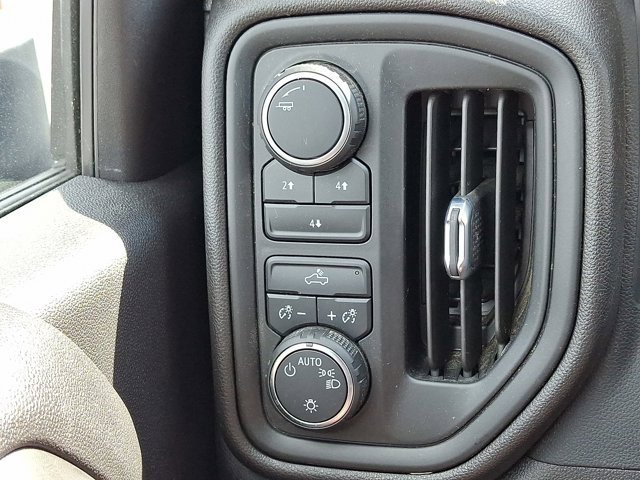 Used 2022 Chevrolet Silverado 3500 W/T image 26