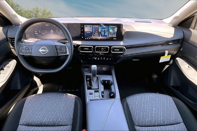 New 2027 Nissan Sentra SV w/ Floor Mat Package FWD image 5