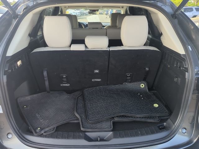 Used 2024 MAZDA CX-90 3.3 Turbo w/ Preferred Plus image 13