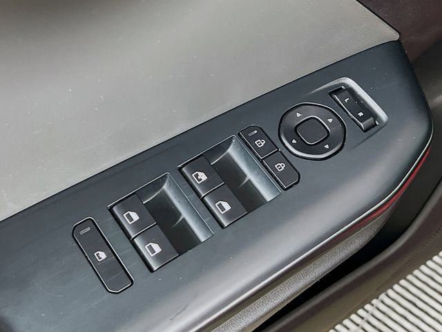 Used 2025 Kia K4 FWD image 9