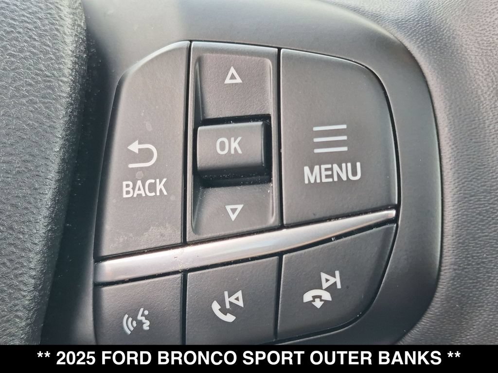Used 2025 Ford Bronco Sport Outer Banks w/ Outer Banks Tech Package+ AWD/4WD image 8