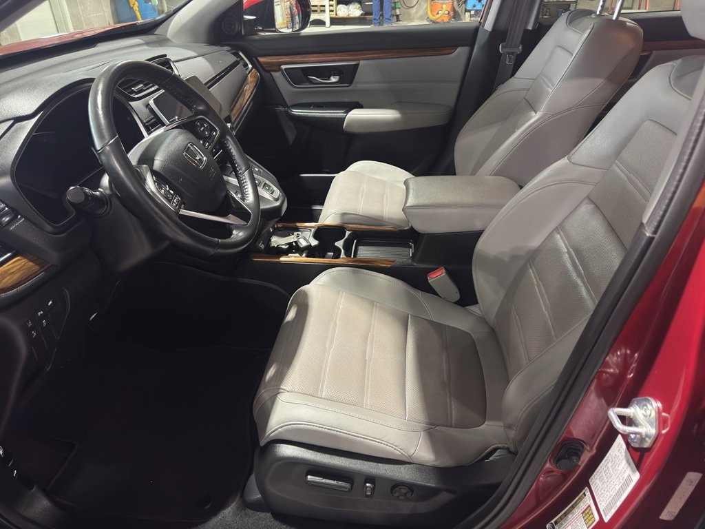 Used 2022 Honda CR-V Touring image 10