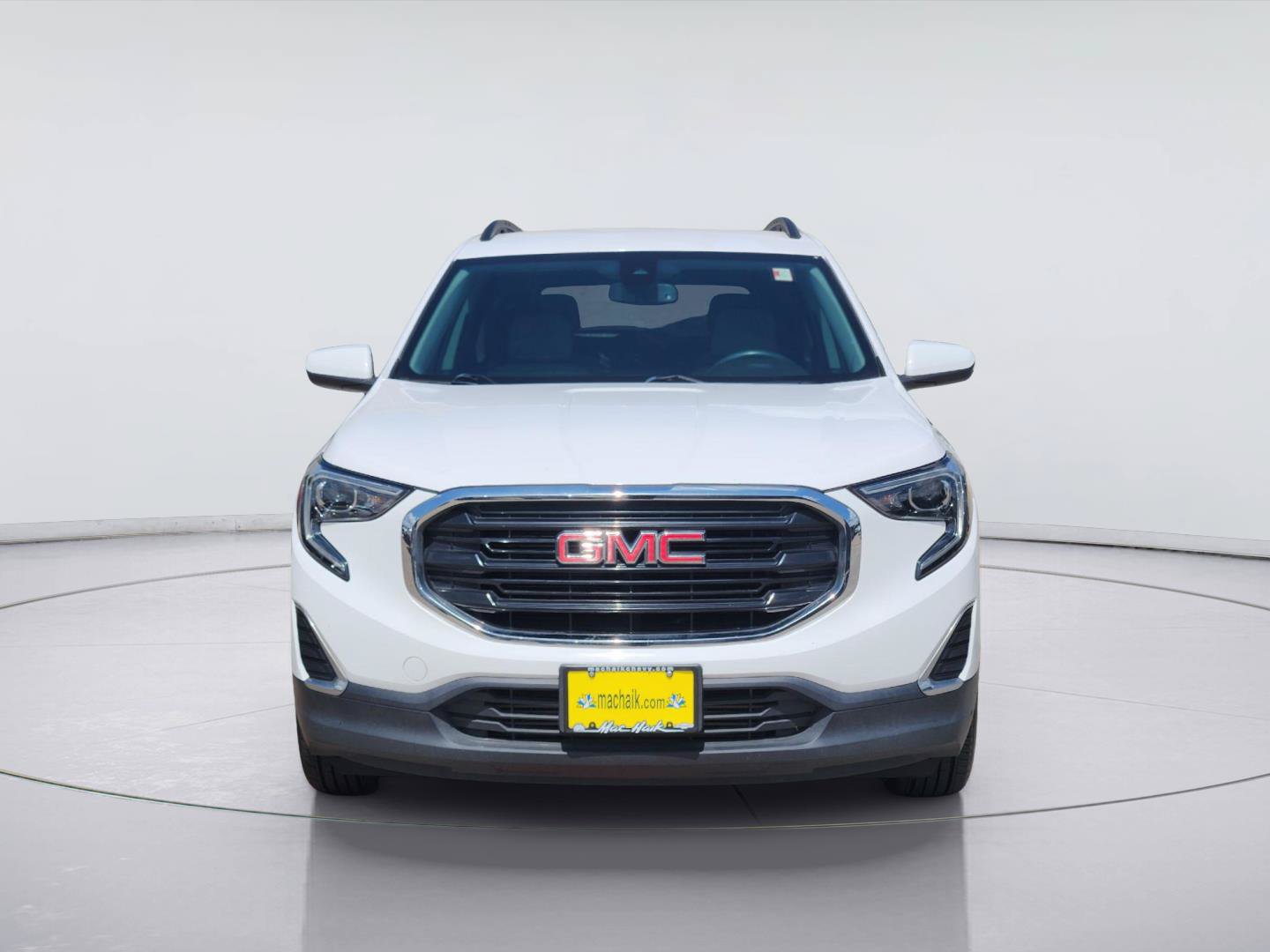 Used 2020 GMC Terrain SLE w/ Driver Convenience Package FWD image 2