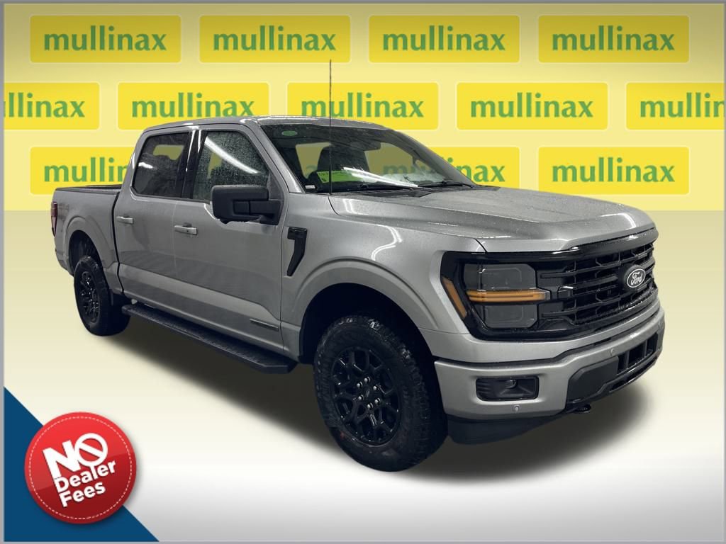New 2025 Ford F150 XLT w/ Equipment Group 302A MID