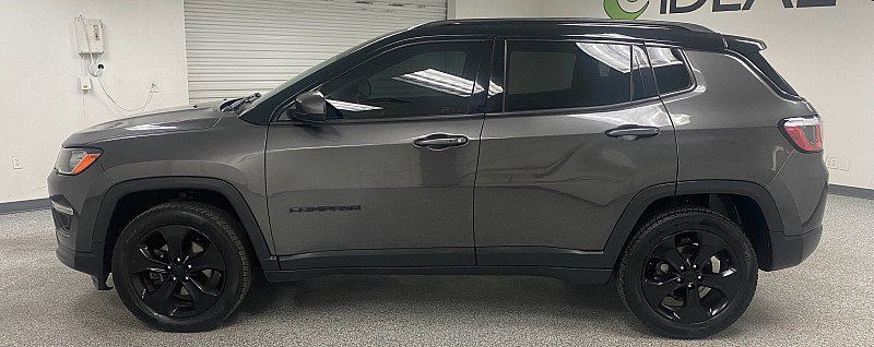 Used 2018 Jeep Compass Latitude w/ Popular Equipment Group image 8