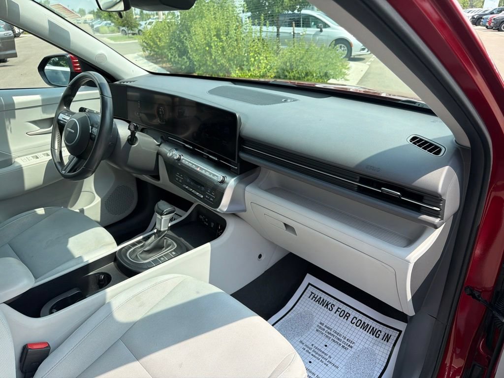Used 2024 Hyundai Kona SEL AWD/4WD image 12