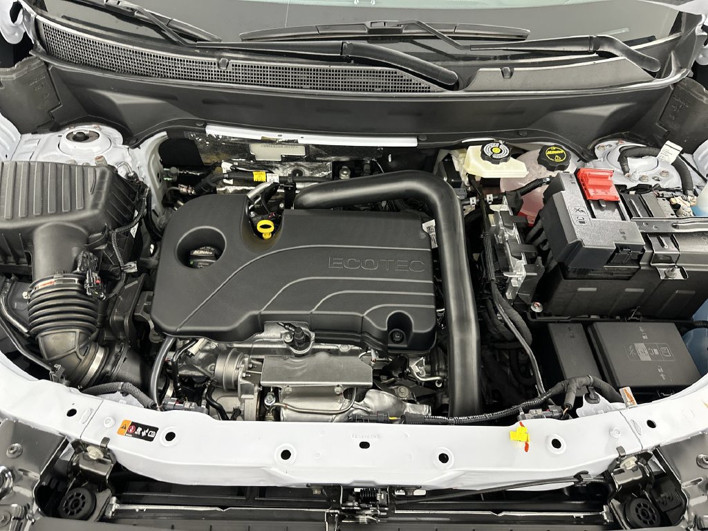 New 2027 Chevrolet Equinox ACTIV w/ Safety and Technology Package AWD/4WD image 31