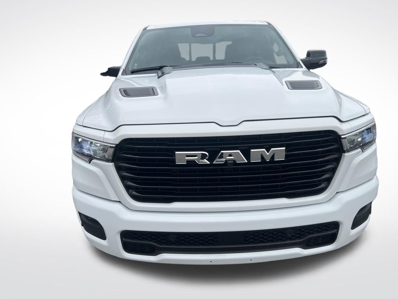 Used 2025 RAM 1500 Laramie w/ Sport Appearance Package image 10