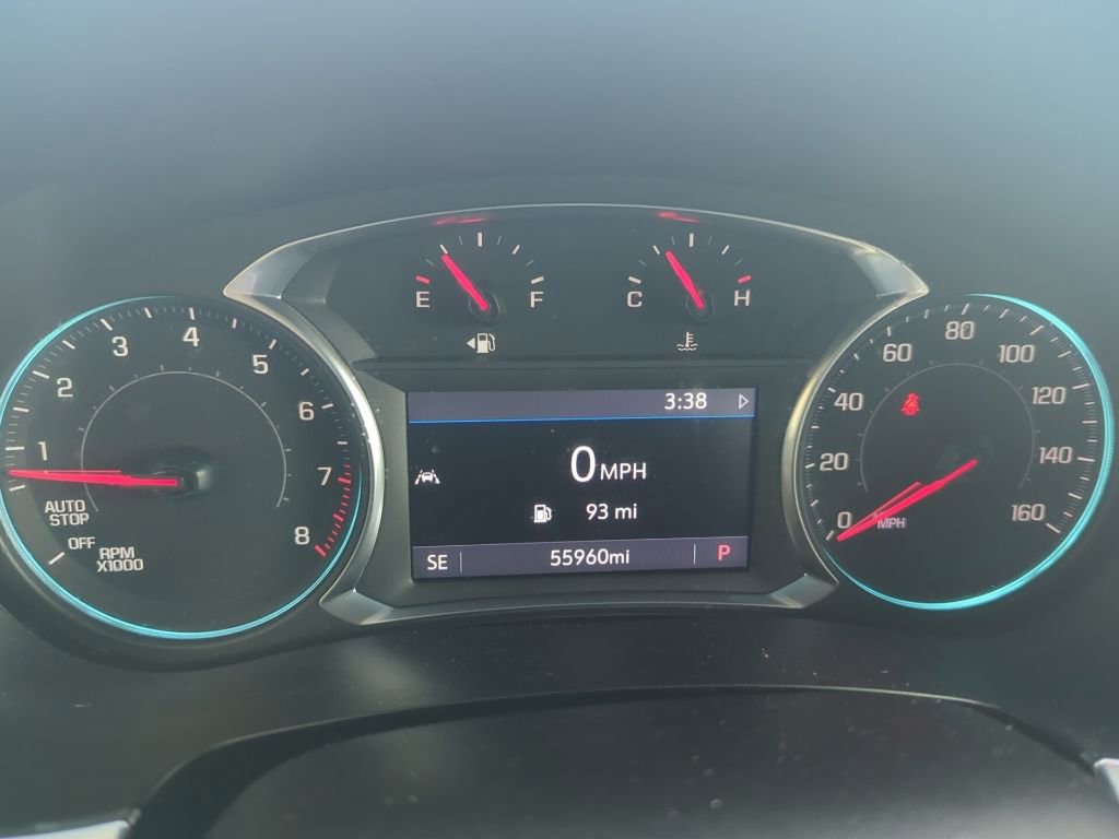 Used 2022 Chevrolet Traverse LT FWD image 35