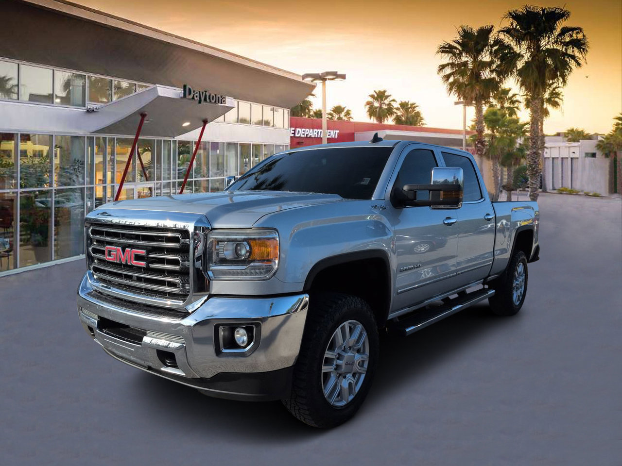 Used 2017 GMC Sierra 2500 SLT w/ Suspension Package, Off-Road AWD/4WD image 7