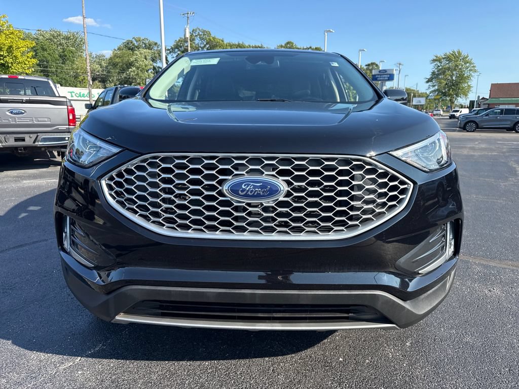 Used 2024 Ford Edge SEL w/ Convenience Package AWD/4WD video 3