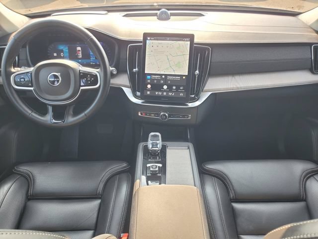 Certified 2025 Volvo XC90 B6 Ultra w/ Protection Package AWD/4WD image 28