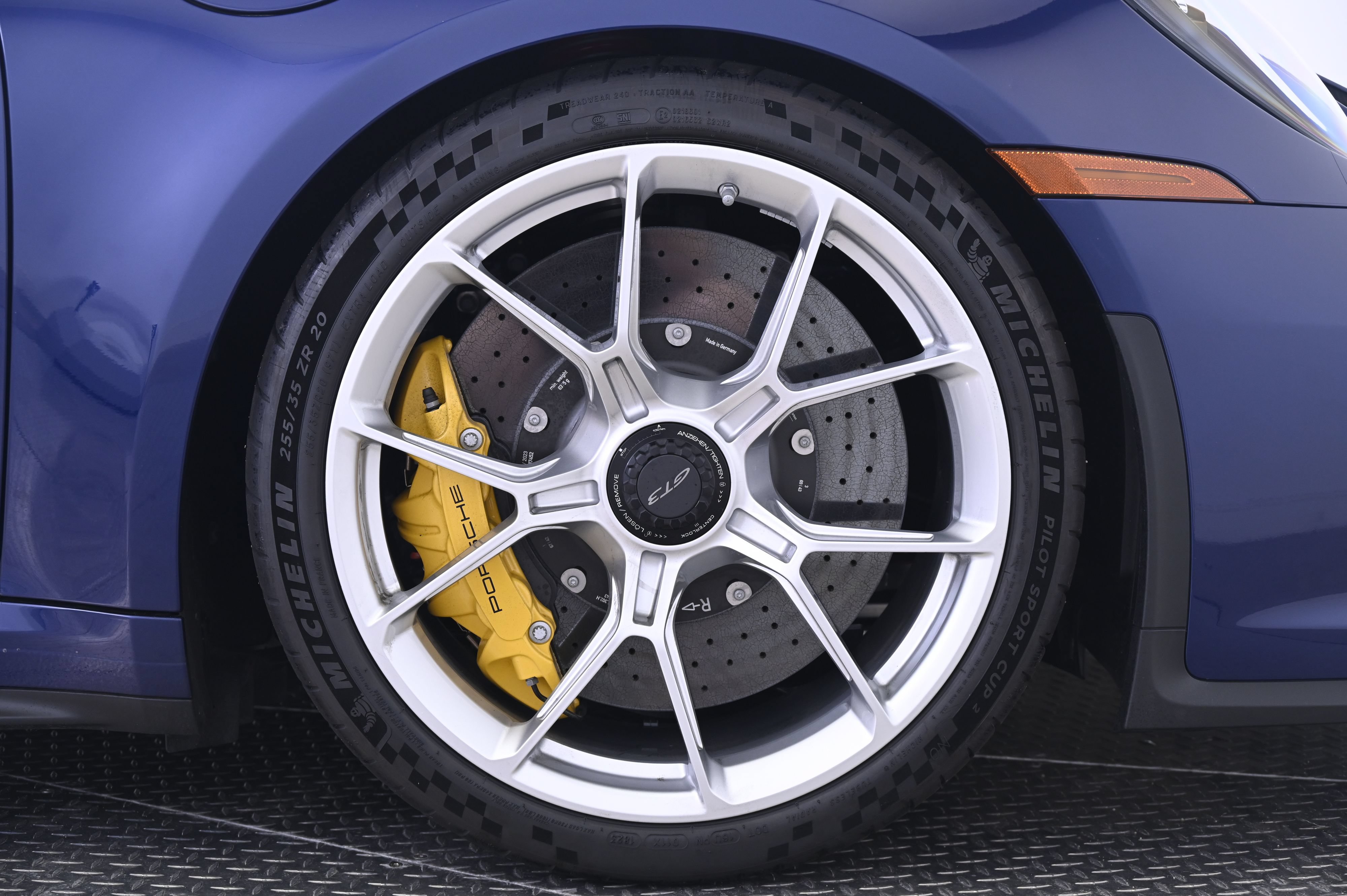 Certified 2024 Porsche 911 GT3 RWD image 14