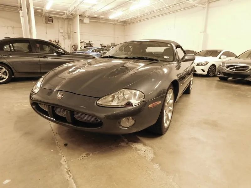 Used 2001 Jaguar XK8 Convertible RWD image 1