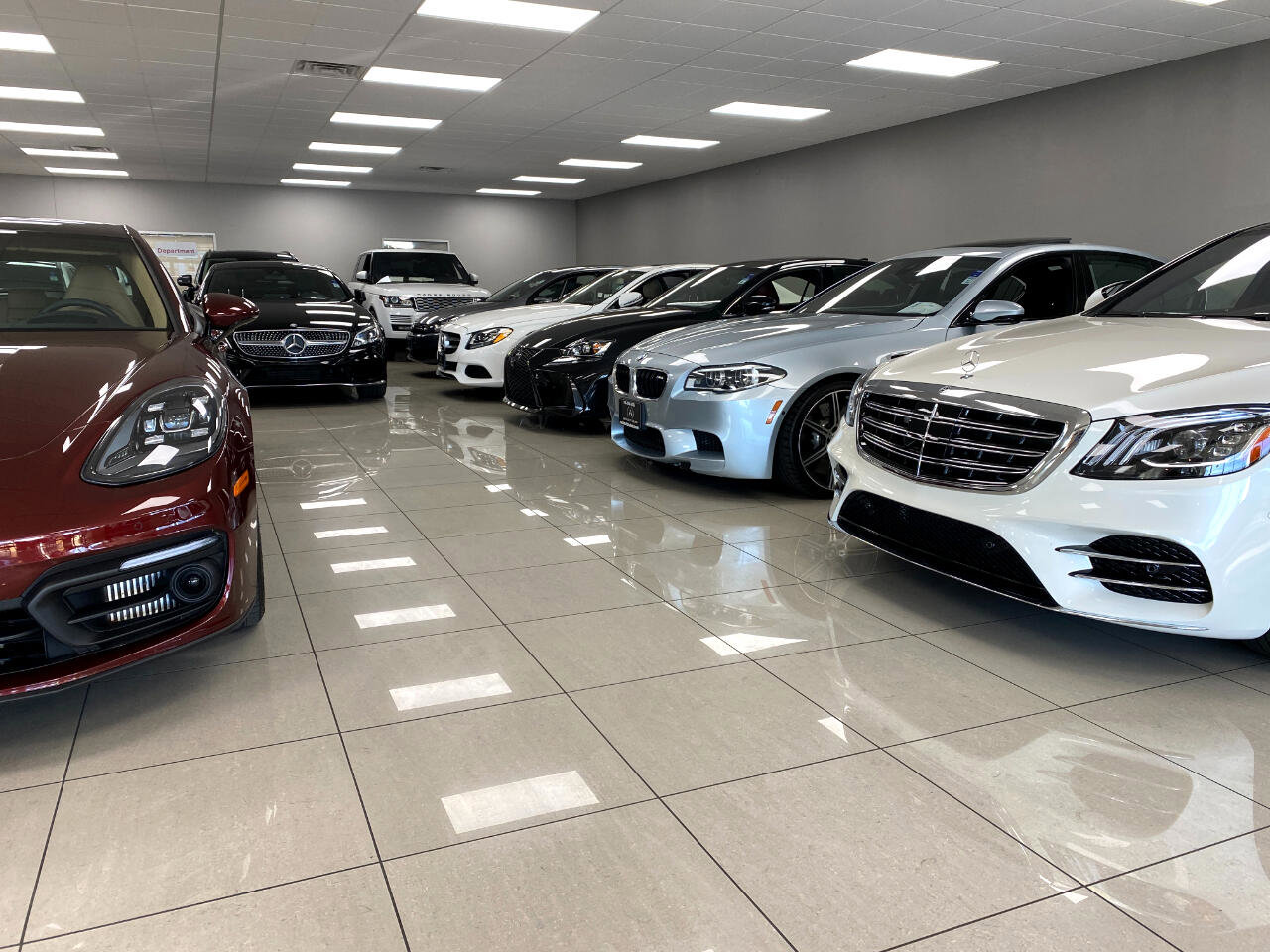 Used 2020 Mercedes-Benz GLE 350 w/ Parking Assist Package image 32