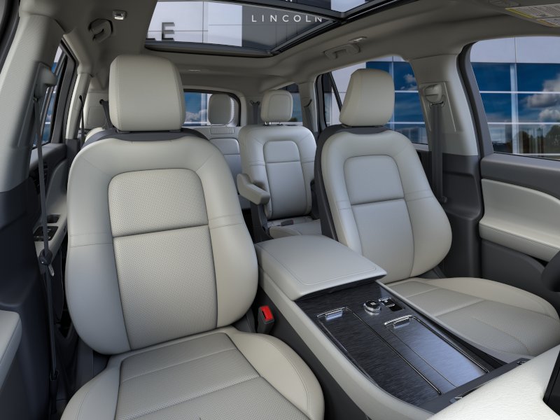 New 2026 Lincoln Aviator AWD image 10