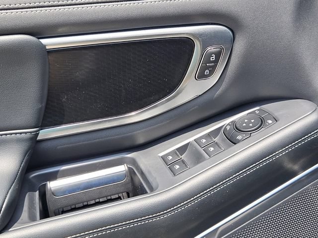 New 2027 Ford Expedition Platinum w/ Stealth Appearance Package AWD/4WD image 14