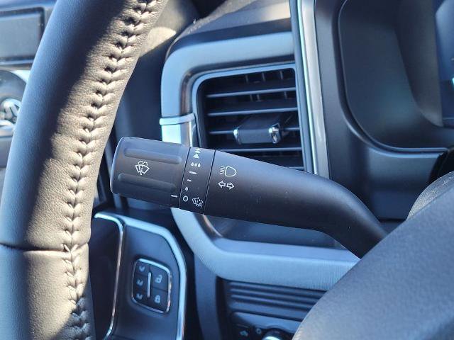 New 2026 Ford F250 Platinum image 18