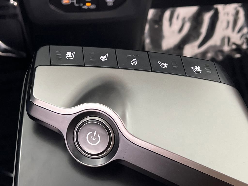 New 2025 Kia EV6 Wind image 22