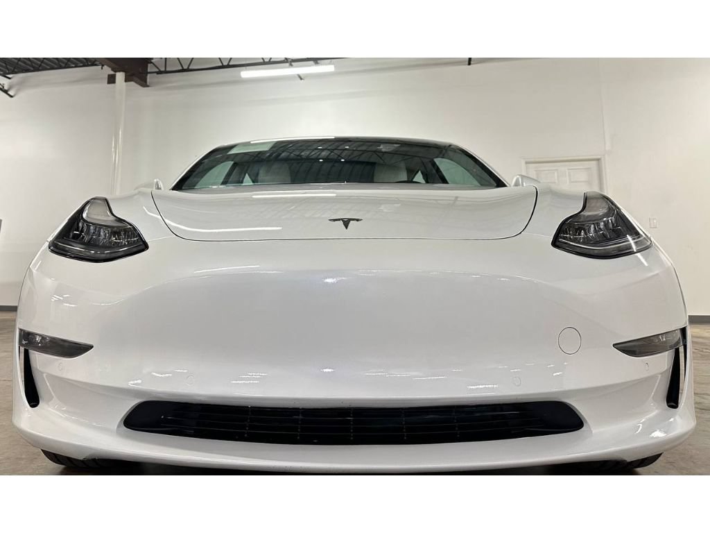 Used 2019 Tesla Model 3 Standard Range Plus RWD image 3