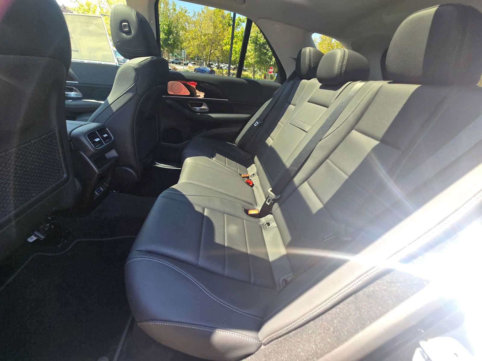 New 2026 Mercedes-Benz GLE 450e 4MATIC image 17