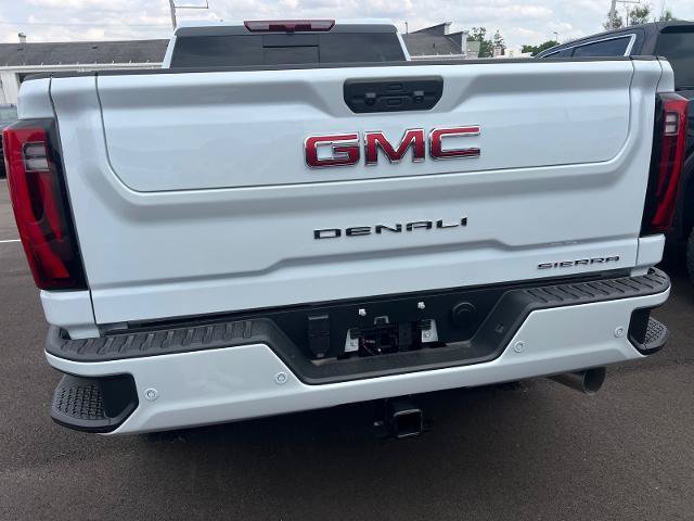 New 2026 GMC Sierra 3500 Denali AWD/4WD image 7