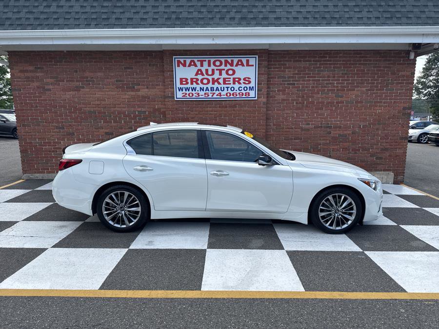 Used 2022 INFINITI Q50 Luxe w/ Cargo Package image 2