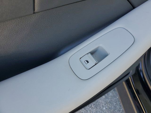 Certified 2025 Hyundai Sonata SE image 10