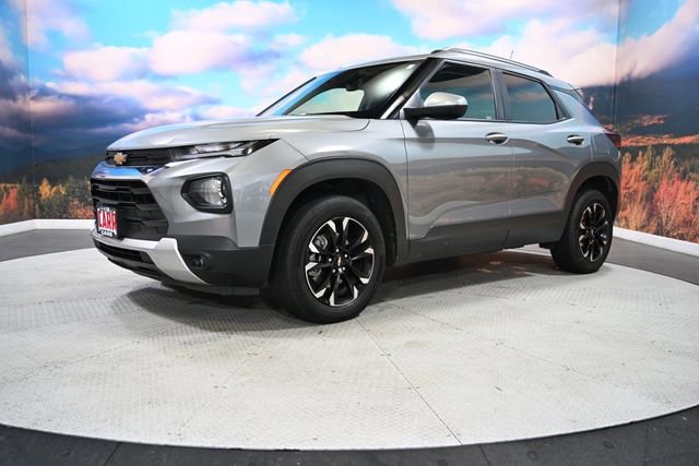 Used 2023 Chevrolet TrailBlazer LT w/ Convenience Package image 4