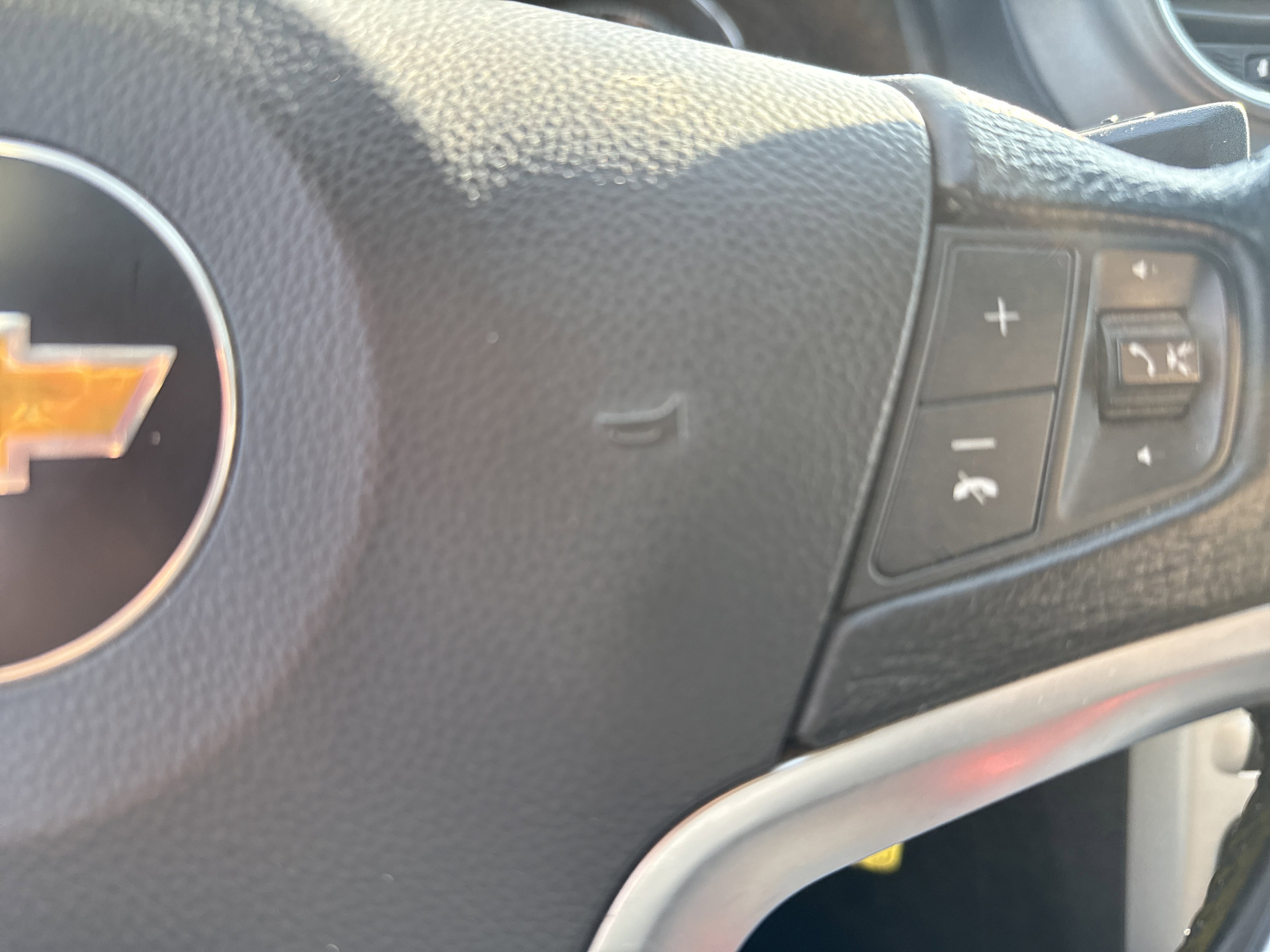 Used 2012 Chevrolet Captiva Sport LTZ image 19