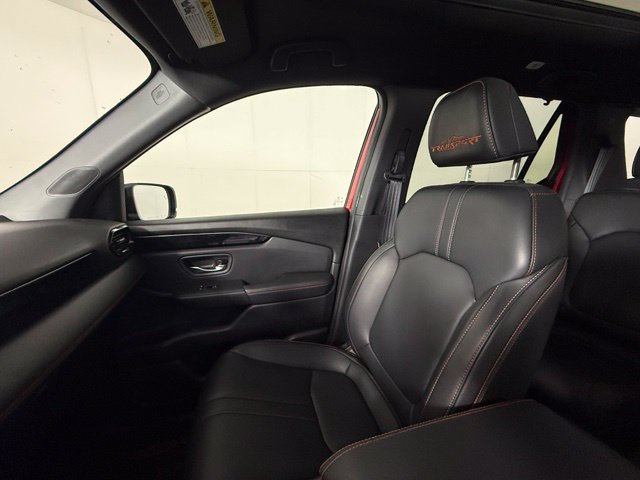 Used 2024 Honda Pilot TrailSport image 17