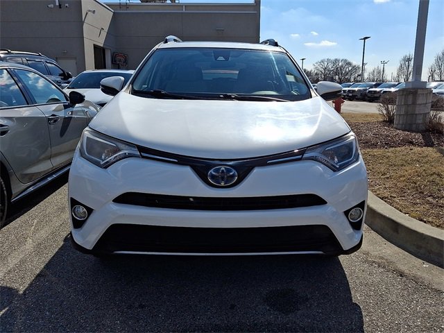 Used 2018 Toyota RAV4 XLE w/ Carpet Mat Package image 3
